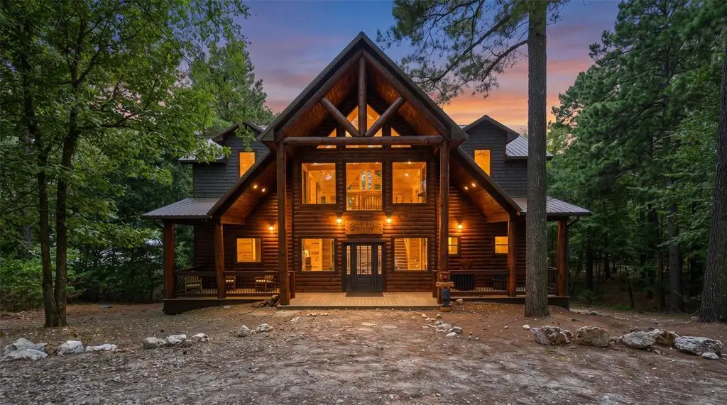 1405 Pine Hill Road, Broken Bow, OK 74728 - #1