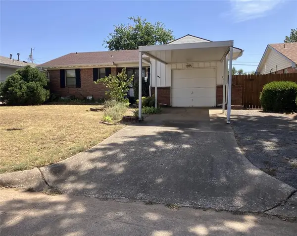 920 W Mitchell Drive, Midwest City, OK 73110