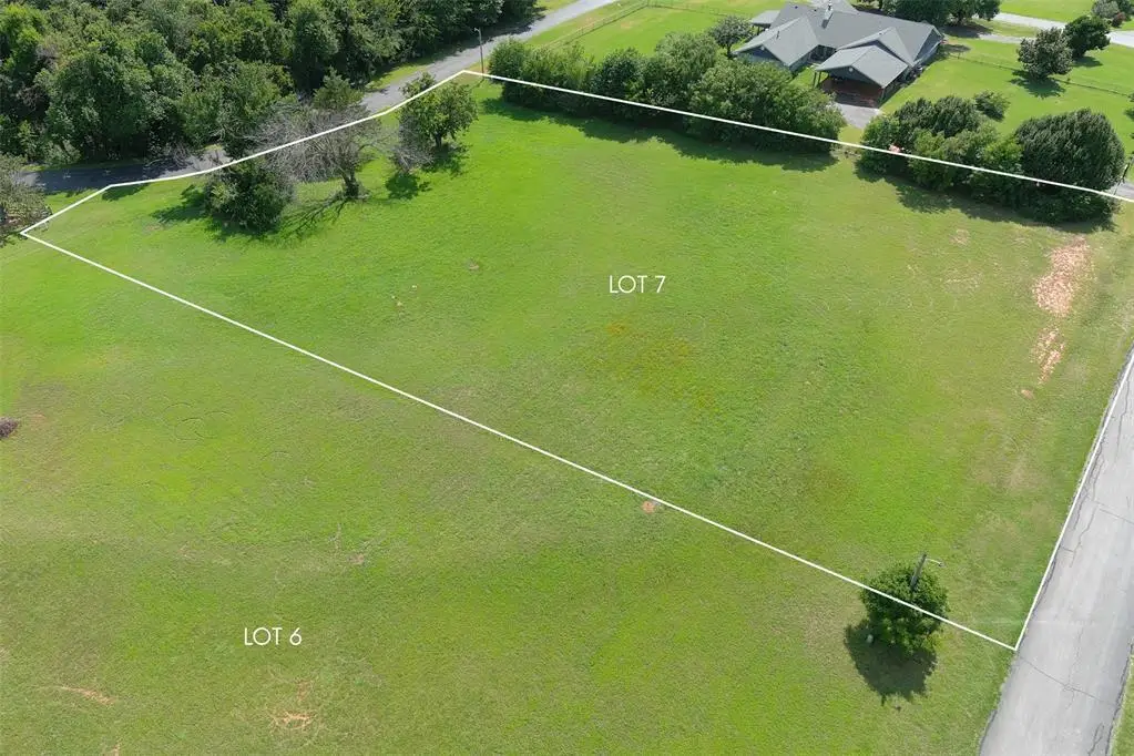 107 Eastwood Drive, Guthrie, OK 73044 - #1