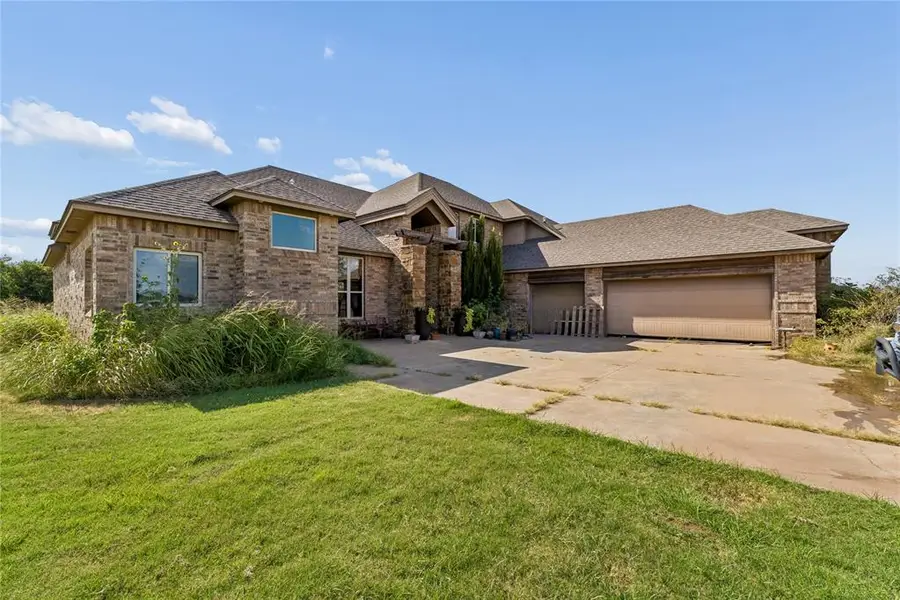 20897 Highlander Ridge Drive, Edmond, OK 73012 - #2