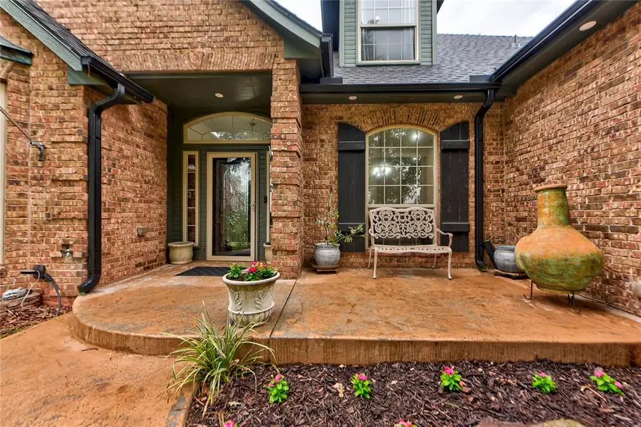 9513 S Foxmor Drive, Oklahoma City, OK 73165 - #2