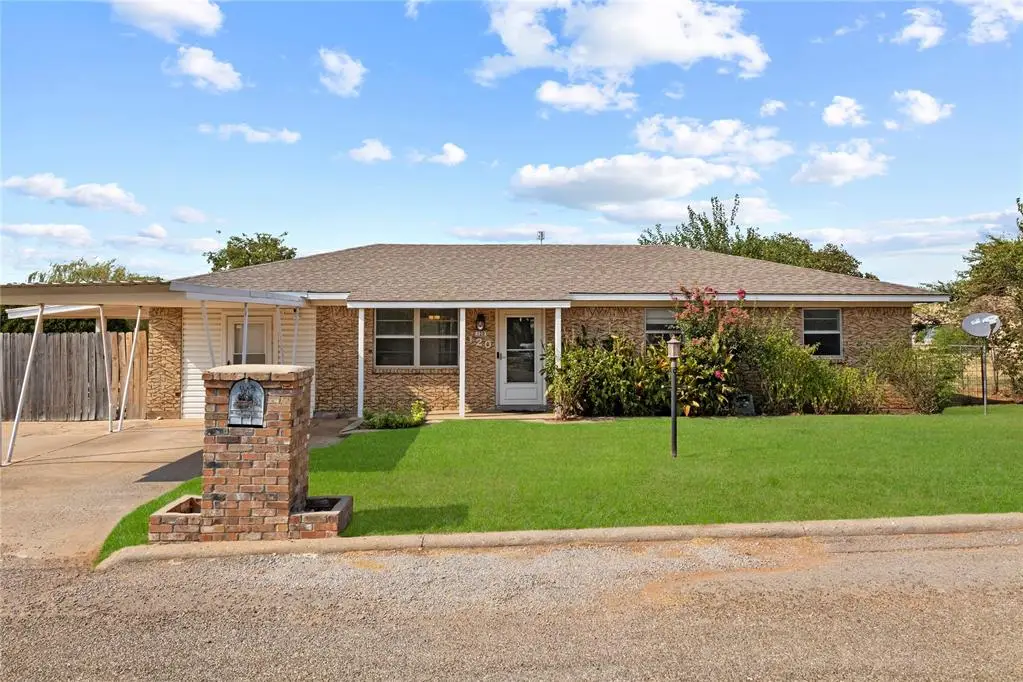 120 Ridgeline Drive, Weatherford, OK 73096 - #1