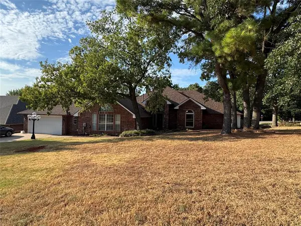11527 Country Lane, Midwest City, OK 73130