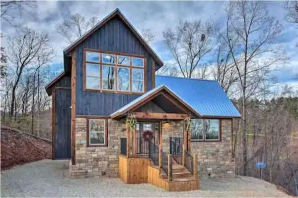 356 Little Creek Lane, Broken Bow, OK 74728