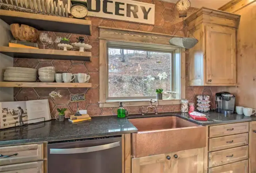 356 Little Creek Lane, Broken Bow, OK 74728 - #2