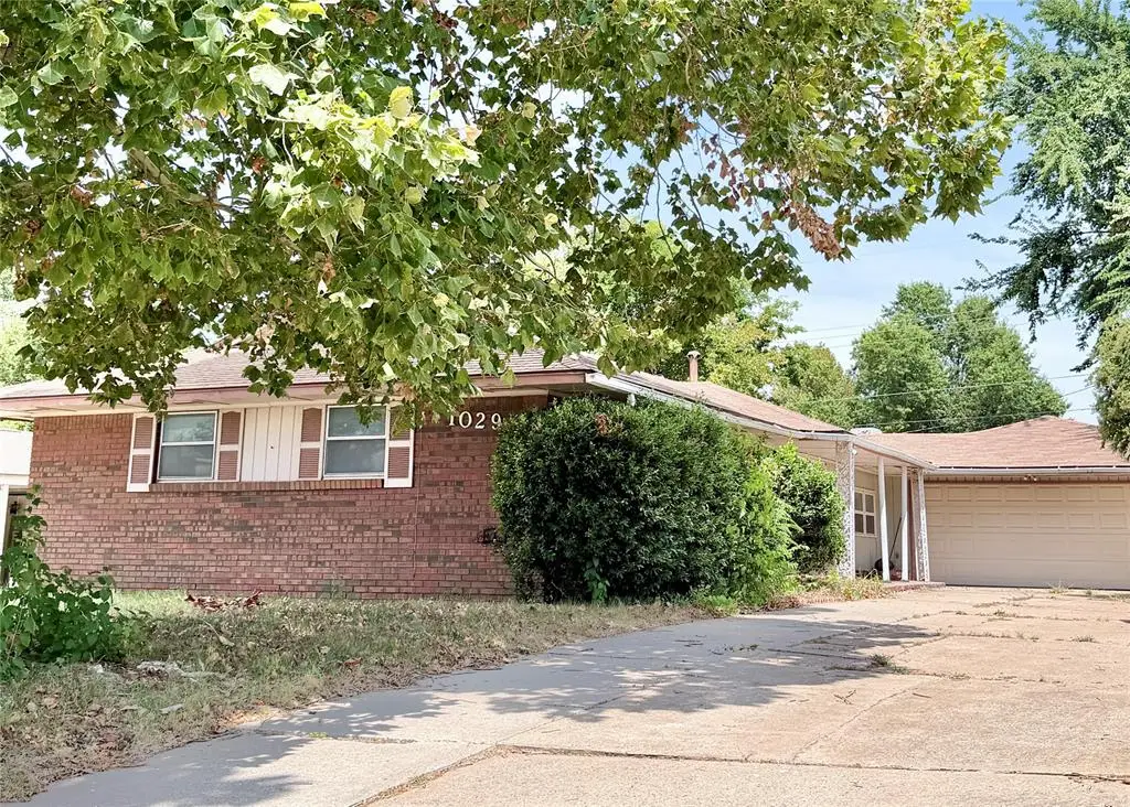 1029 W Peebly Drive, Oklahoma City, OK 73110 - #1