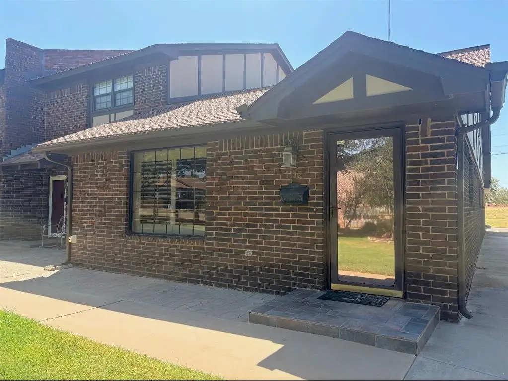 1315 Canterbury Boulevard, Altus, OK 73521 - #1