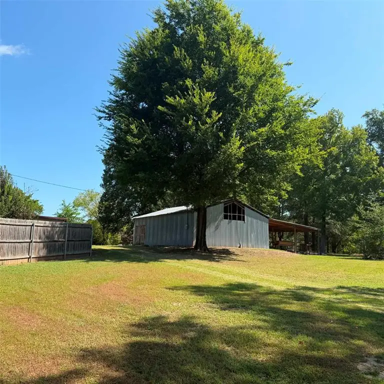 1505 S Park Drive, Broken Bow, OK 74728 - #2