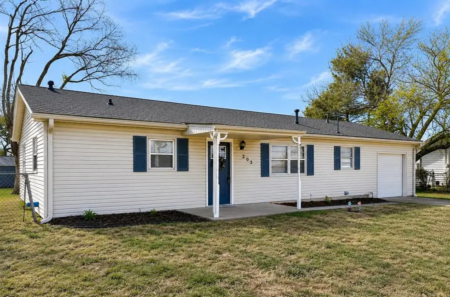 203 E Green Street, Meeker, OK 74855 - #2