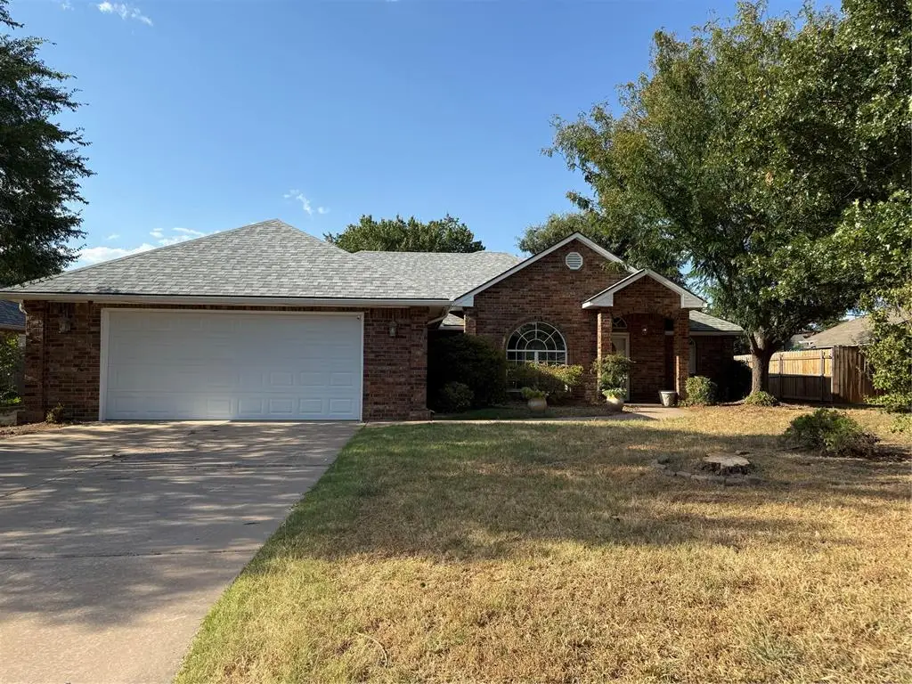 1231 Douglas Circle, Noble, OK 73068 - #1