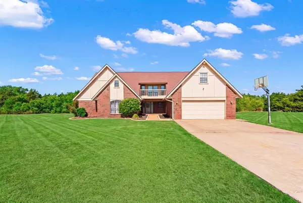 1811 Cedar Trail, Cashion, OK 73016