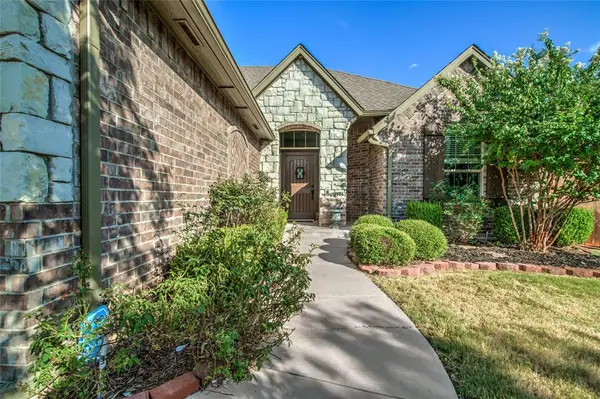 15100 Homecoming Drive, Edmond, OK 73013