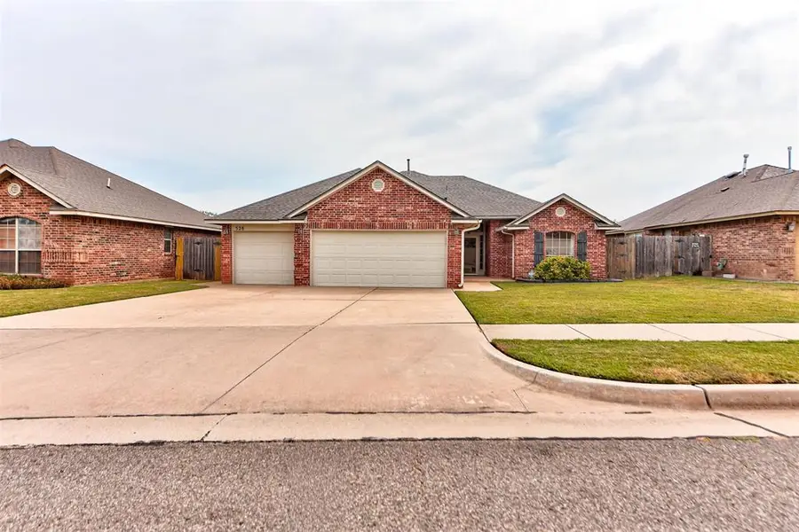 528 Loyd Lane, Moore, OK 73160 - #3