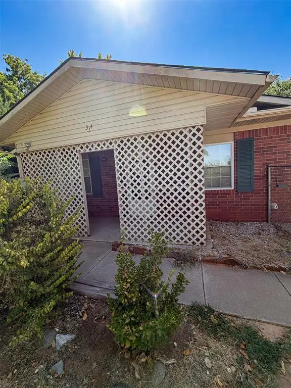 312 Elmwood Terrace, Anadarko, OK 73005 - #2