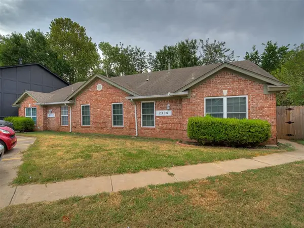 2308 Heatherfield Lane, Norman, OK 73071