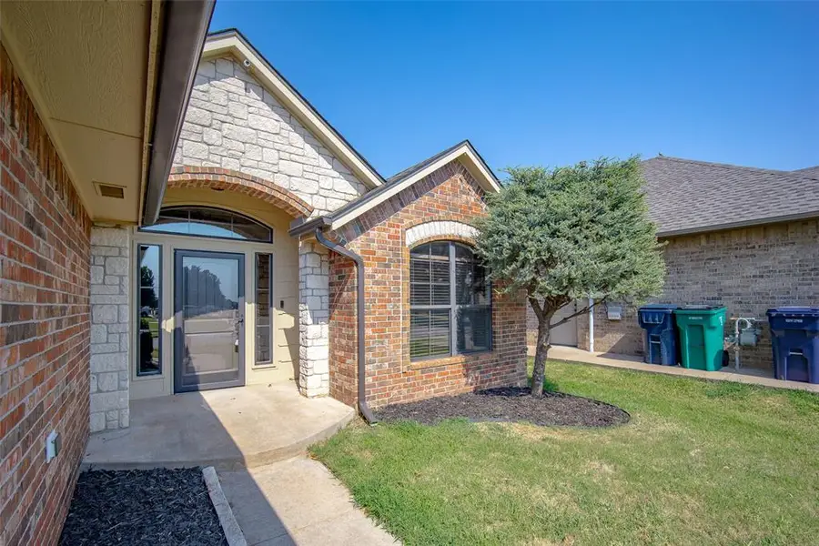 7513 Harold Drive, Yukon, OK 73099 - #2
