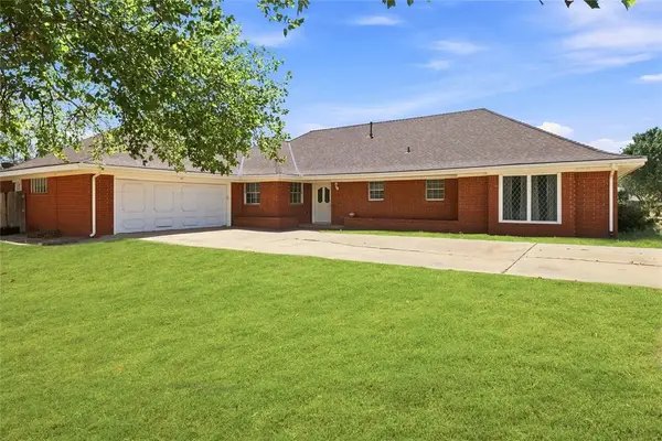 120 Gaynelle Lane, Hobart, OK 73651