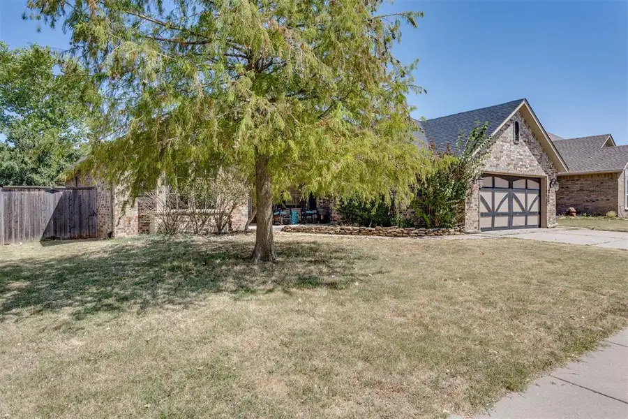 16808 Ventana Boulevard, Edmond, OK 73012 - #2