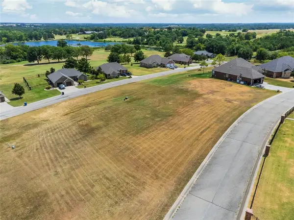 917 S Riveria Drive, Cushing, OK 74023
