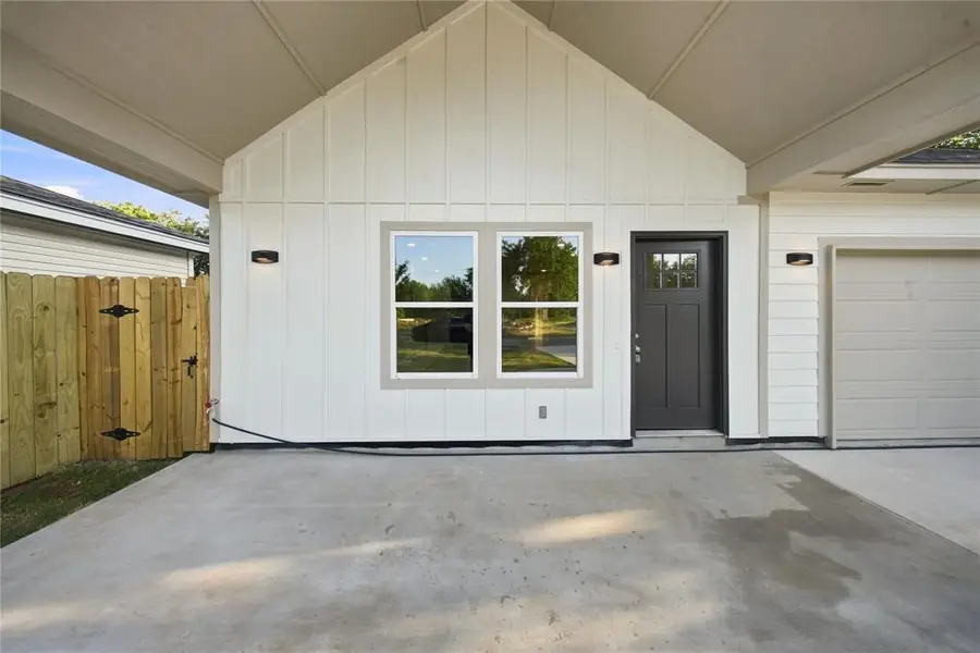 313 SE 51st Street, Oklahoma City, OK 73129 - #2