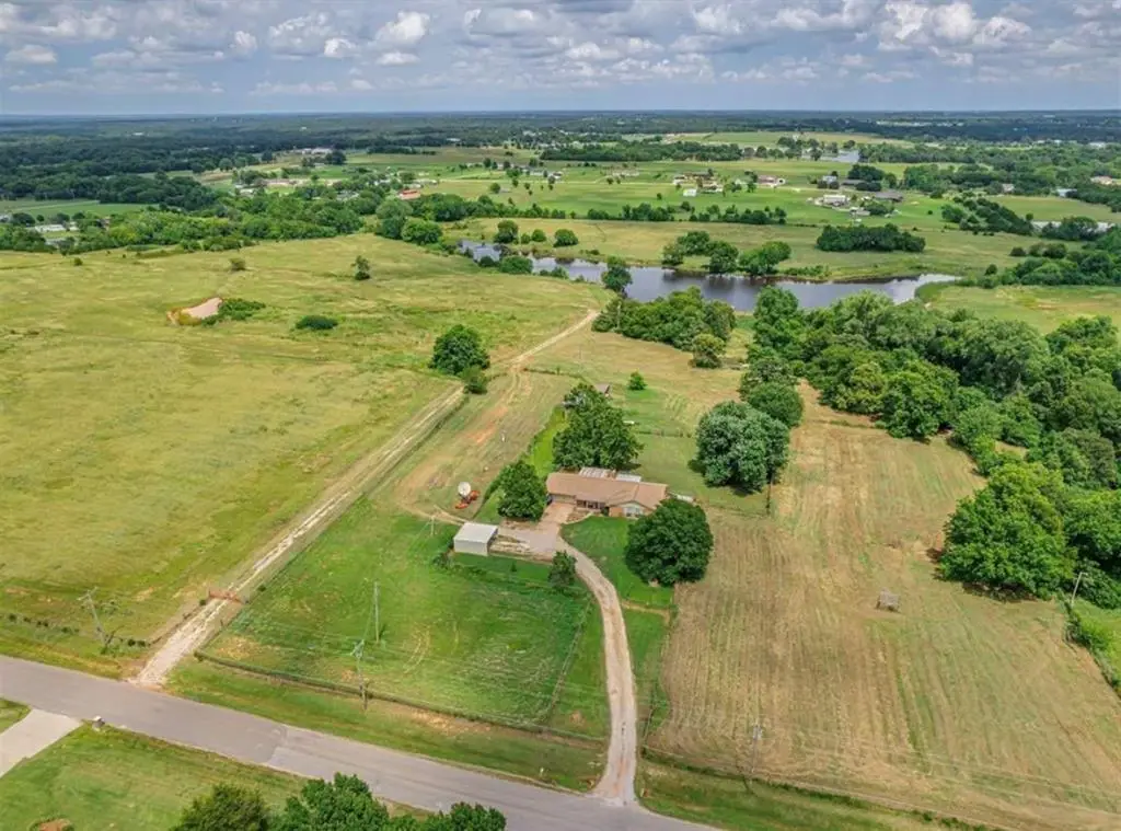 201 N 72nd Street, Noble, OK 73068 - #1