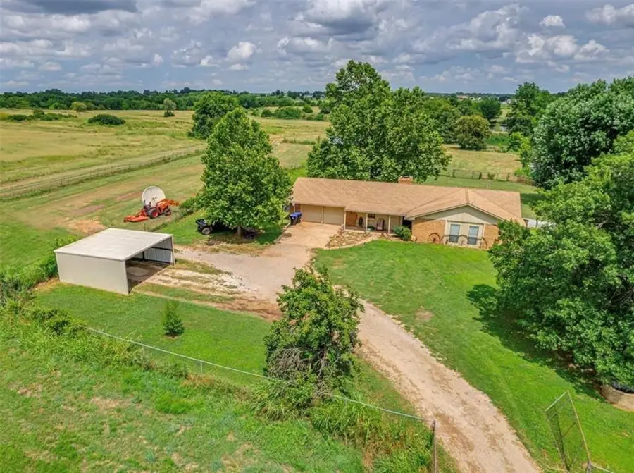 201 N 72nd Street, Noble, OK 73068 - #2