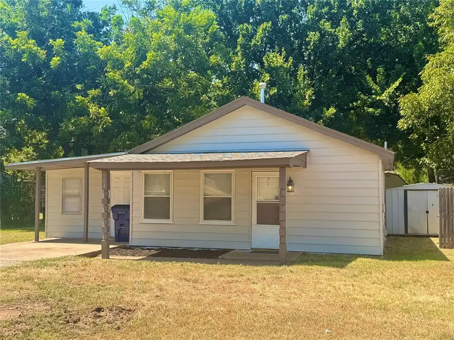 504 S Morrison Avenue, El Reno, OK 73036 - #2