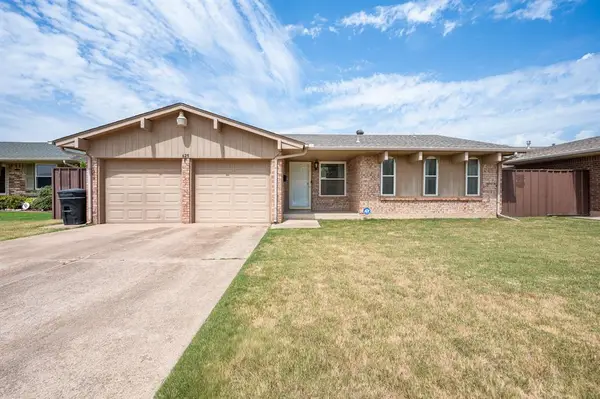 625 SW 9th Street, Moore, OK 73160