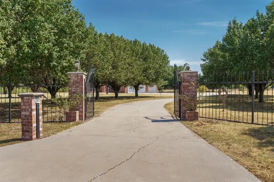 600 Pleasant Drive, Oklahoma City, OK 73170 - #2