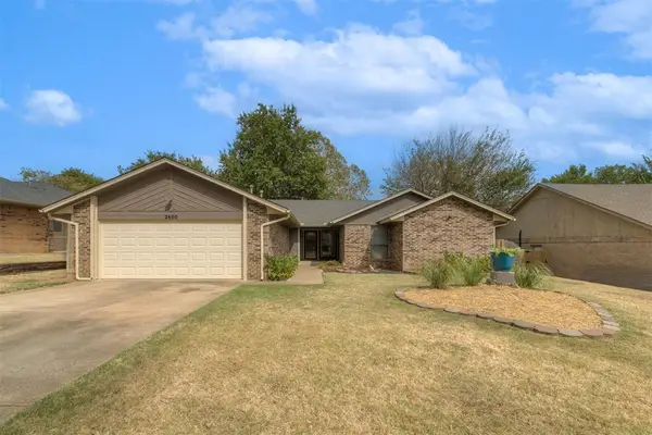 2600 N Valley Brook Drive, Edmond, OK 73034