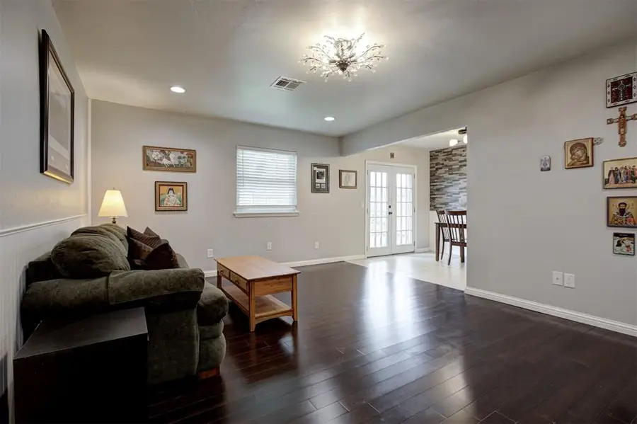819 Hawthorne Place, Edmond, OK 73003 - #3