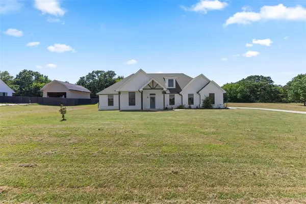 11939 County Road 3513 Loop, Ada, OK 74820