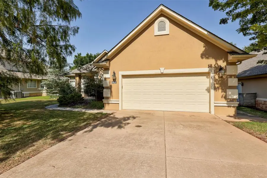 3821 Woodshadow Road, Edmond, OK 73003 - #3