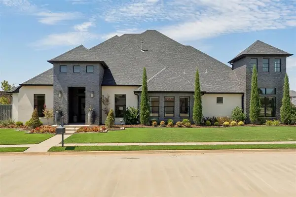 6401 Turnberry Place, Edmond, OK 73025
