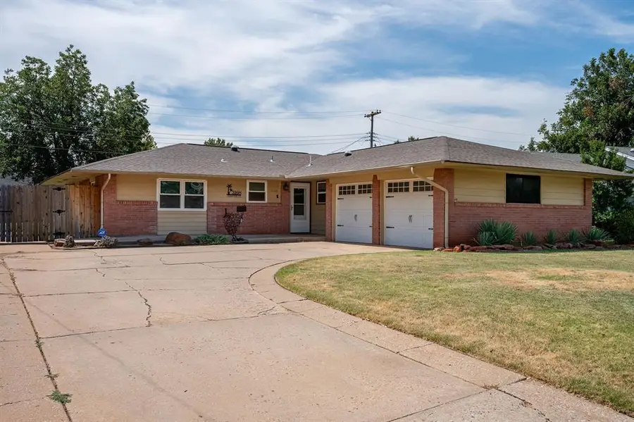 3108 Chaucer Drive, Oklahoma City, OK 73120 - #2