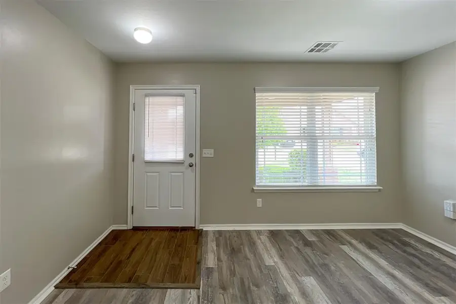 737 Christian Lane, Yukon, OK 73099 - #3