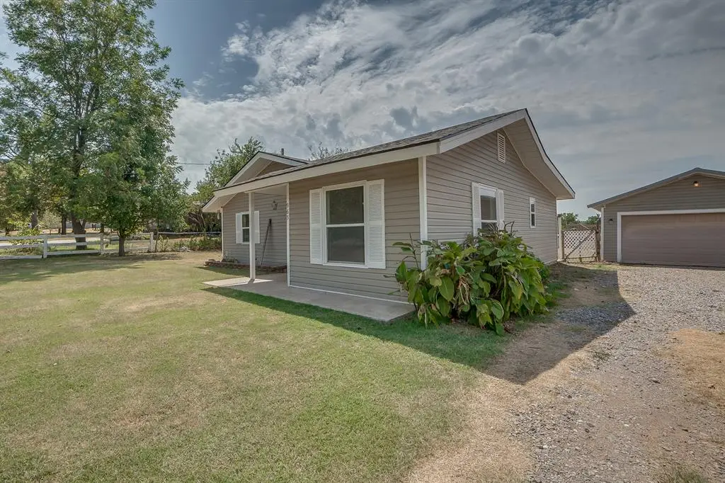 965 Cabin Road, Harrah, OK 73045 - #1
