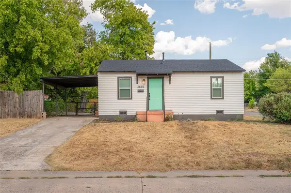 5600 N Donald Avenue, Warr Acres, OK 73122