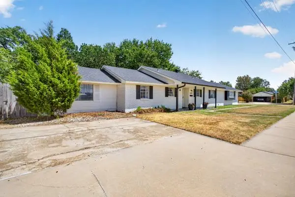 1460 N Broadway Avenue, Moore, OK 73160 - #2