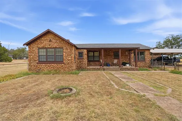 30749 N County Road 2030 Road, Granite, OK 73547