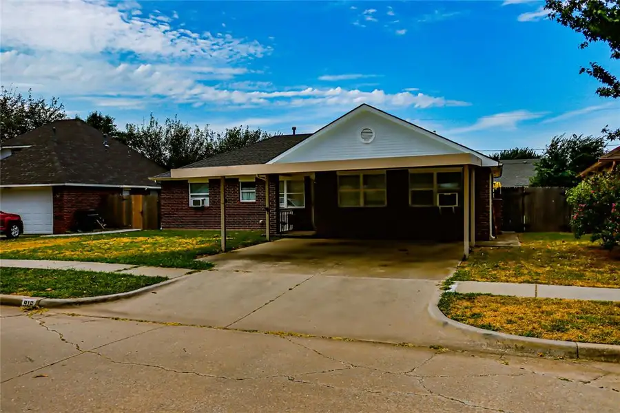 916 N Windermere Drive, Oklahoma City, OK 73160 - #3
