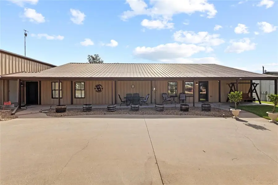 217 N Pioneer Street, Fort Cobb, OK 73038 - #3