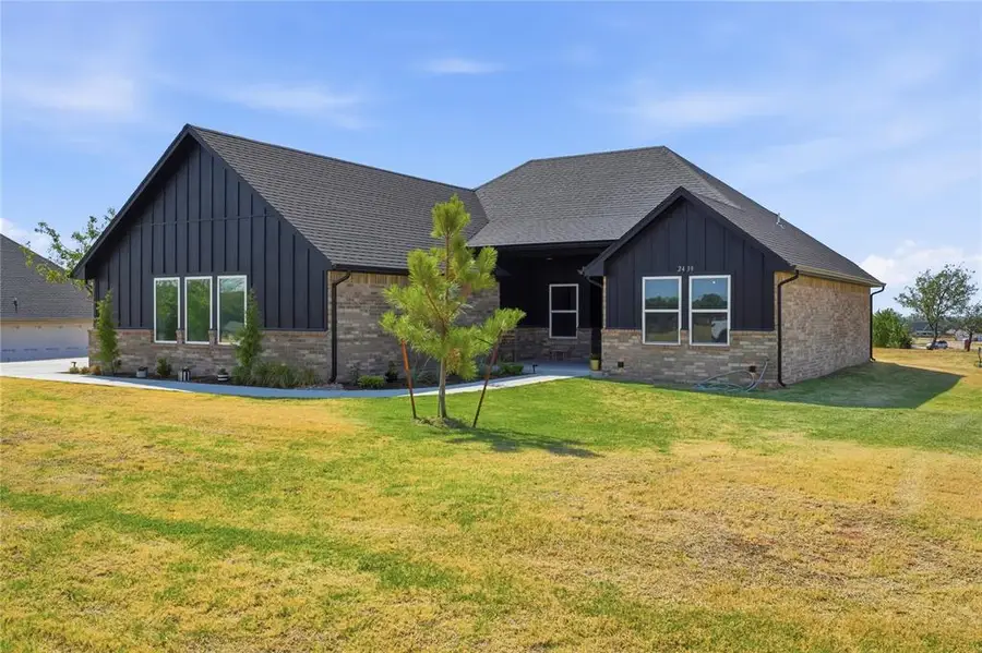 2439 Wolf Creek Bend, Blanchard, OK 73010 - #2