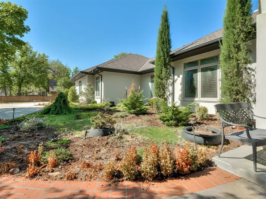 2808 Castlewood Drive, Norman, OK 73072 - #3