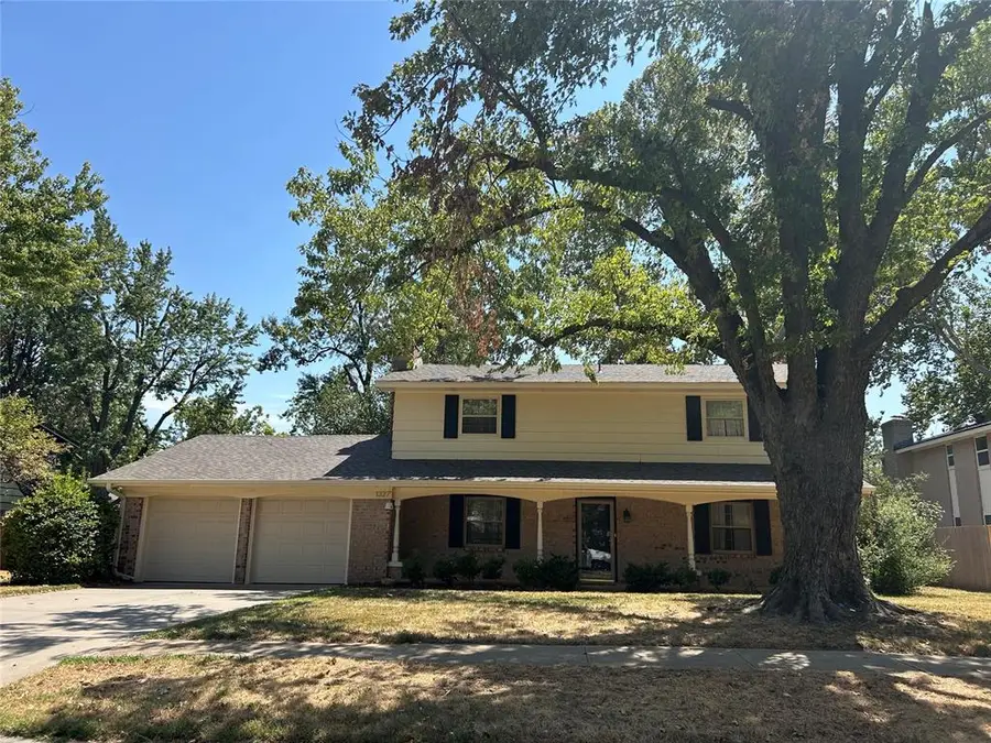1327 Brookdale Drive, Norman, OK 73072 - #2