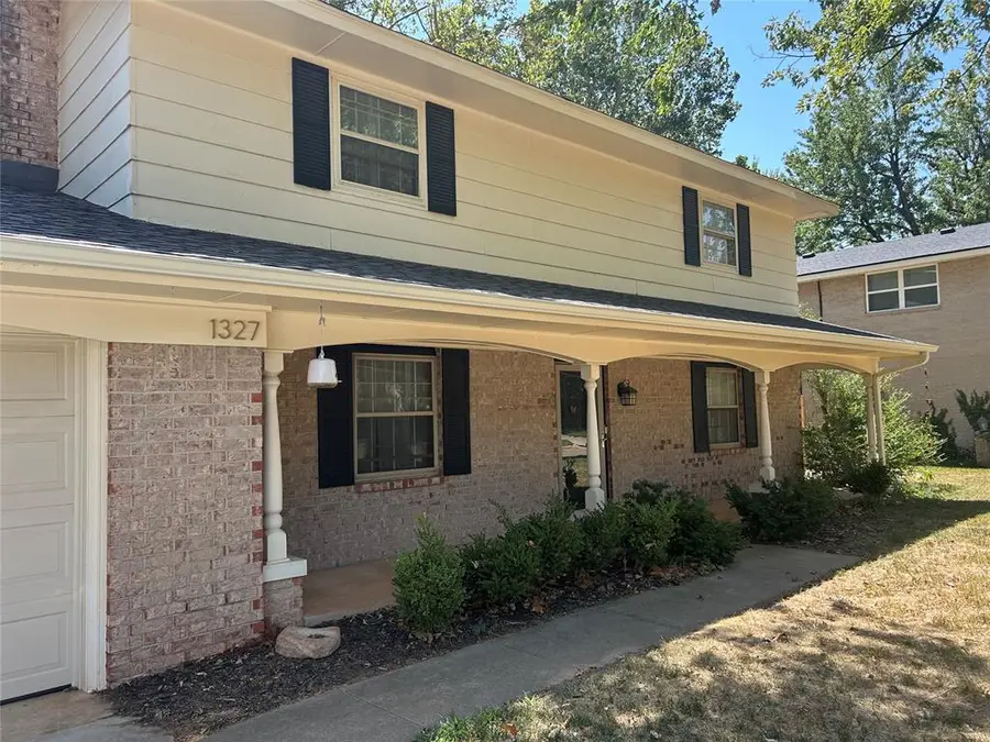 1327 Brookdale Drive, Norman, OK 73072 - #3