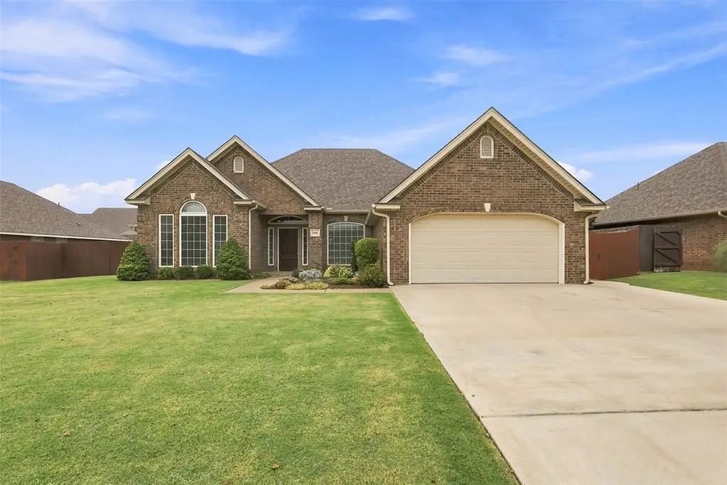 1604 Lakeview Drive, Kingfisher, OK 73750 - #1