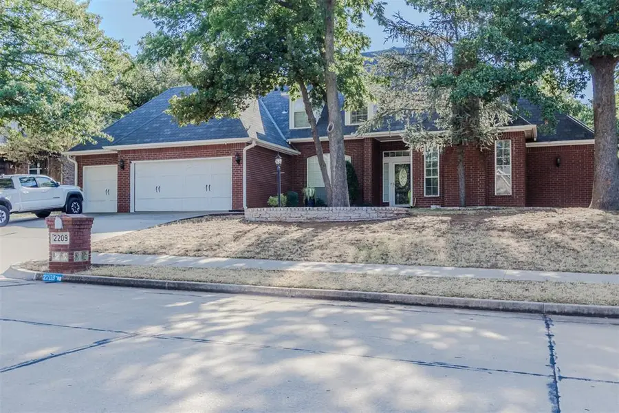 2209 Wildwood Terrace, Edmond, OK 73034 - #2