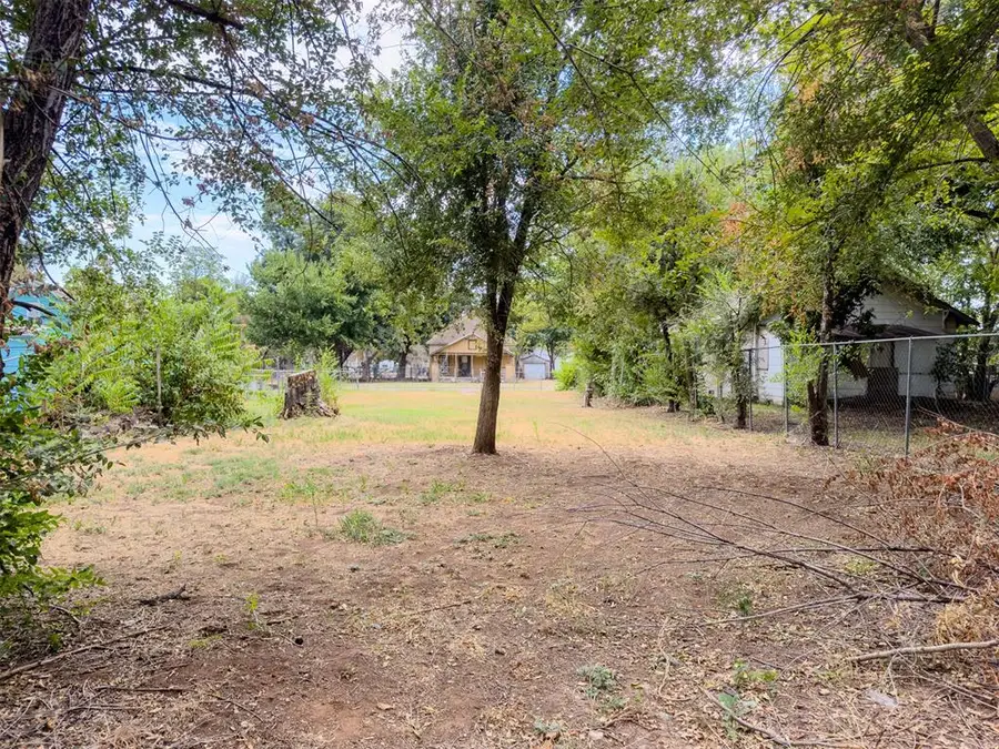 111 W Georgia Avenue, Anadarko, OK 73005 - #3