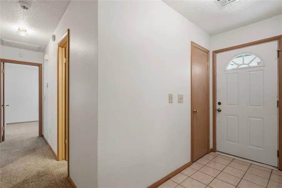612 Moraine Avenue, Midwest City, OK 73130 - #3